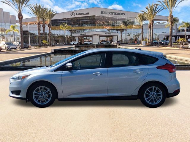 Used 2015 Ford Focus SE FWD image 8