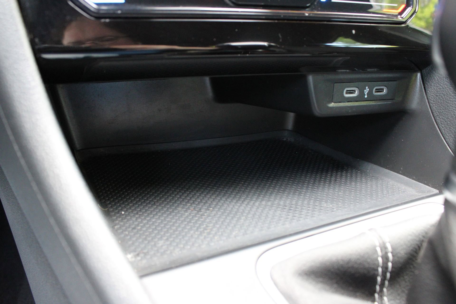 Used 2025 Volkswagen Jetta S FWD image 38