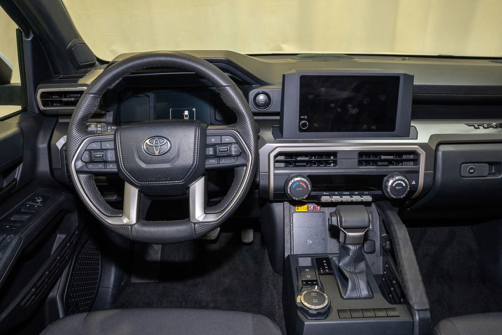 Used 2024 Toyota Tacoma SR5 image 2