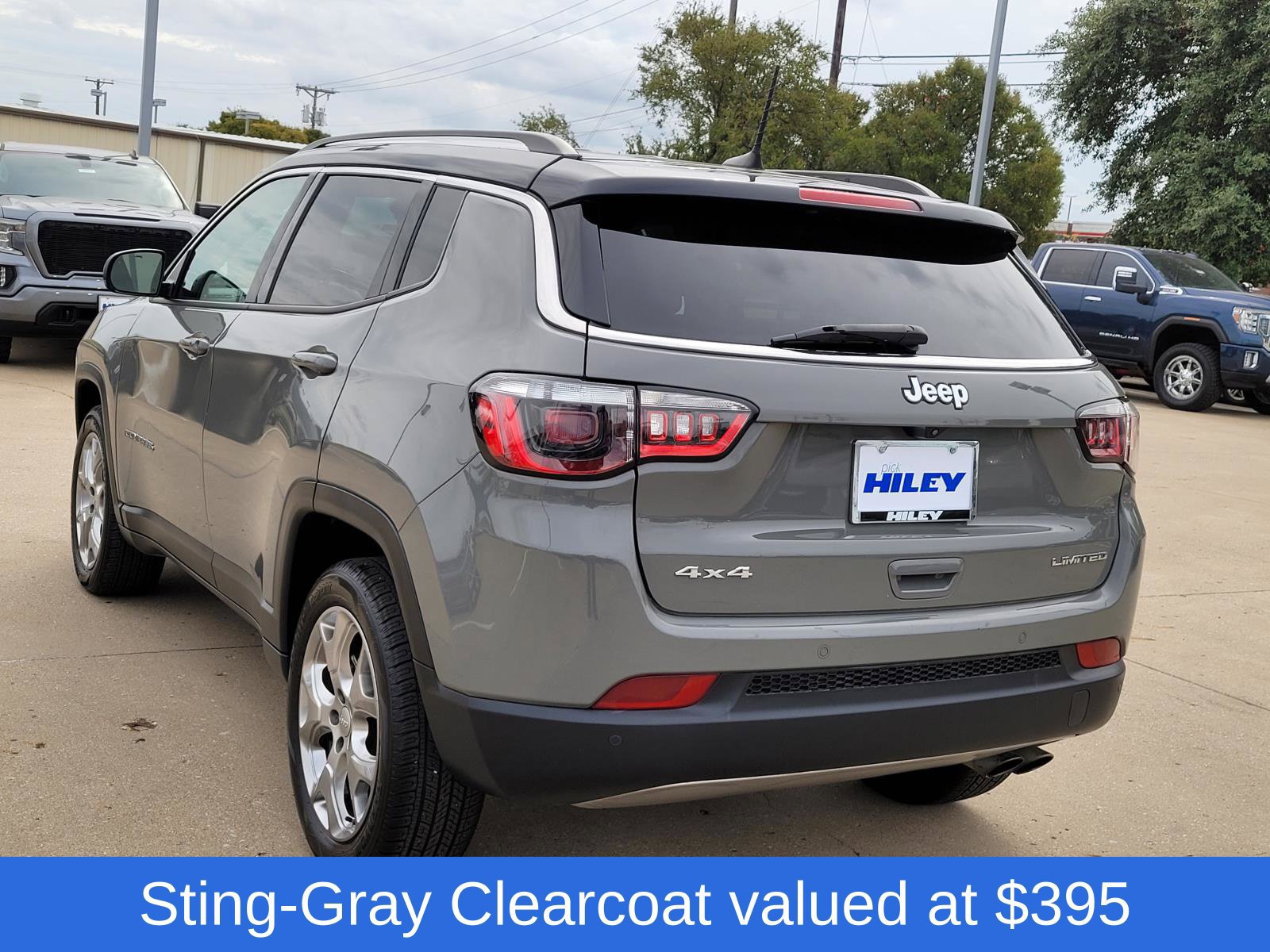 Used 2022 Jeep Compass Limited AWD/4WD image 3