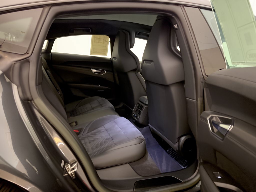 Certified 2023 Audi e-tron GT Premium Plus AWD/4WD image 29