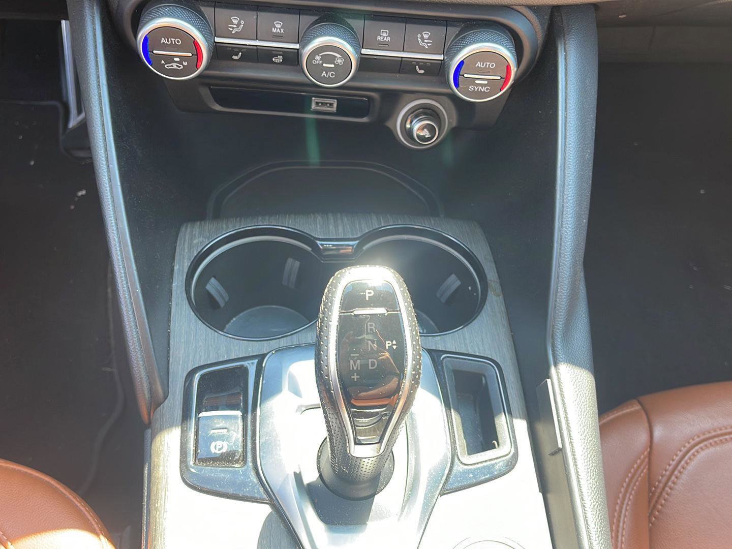 Used 2023 Alfa Romeo Giulia Ti image 19