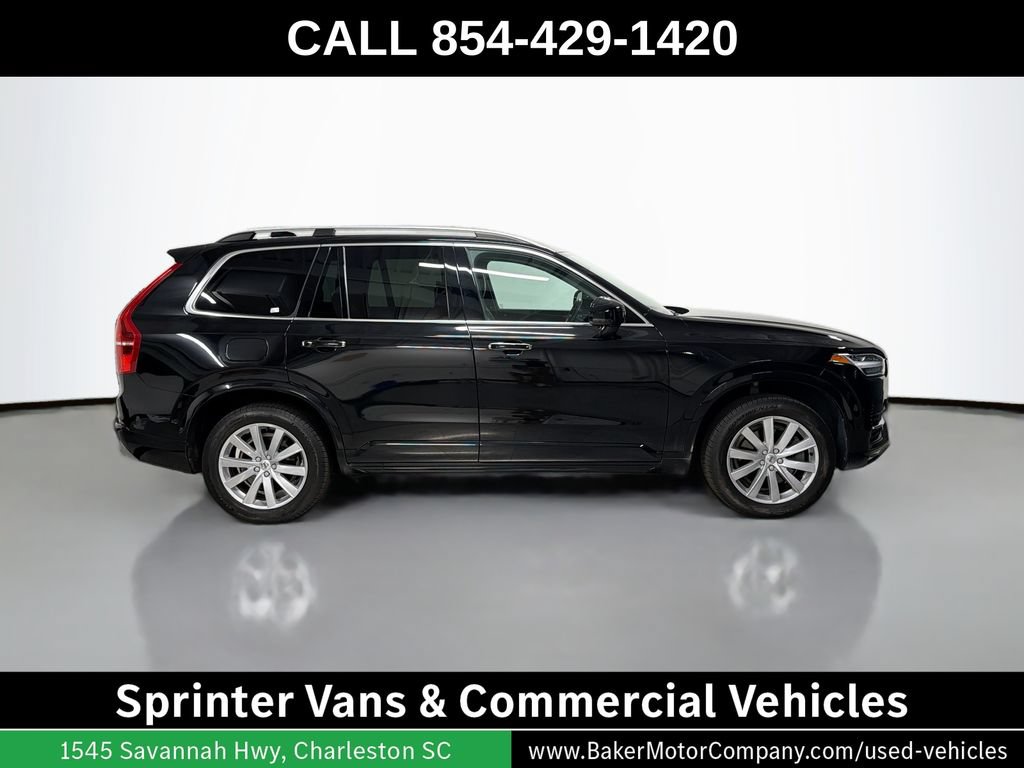 Used 2018 Volvo XC90 T5 Momentum w/ Convenience Package AWD/4WD image 8