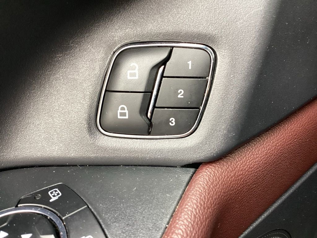 Used 2024 Ford Expedition Max Limited image 36