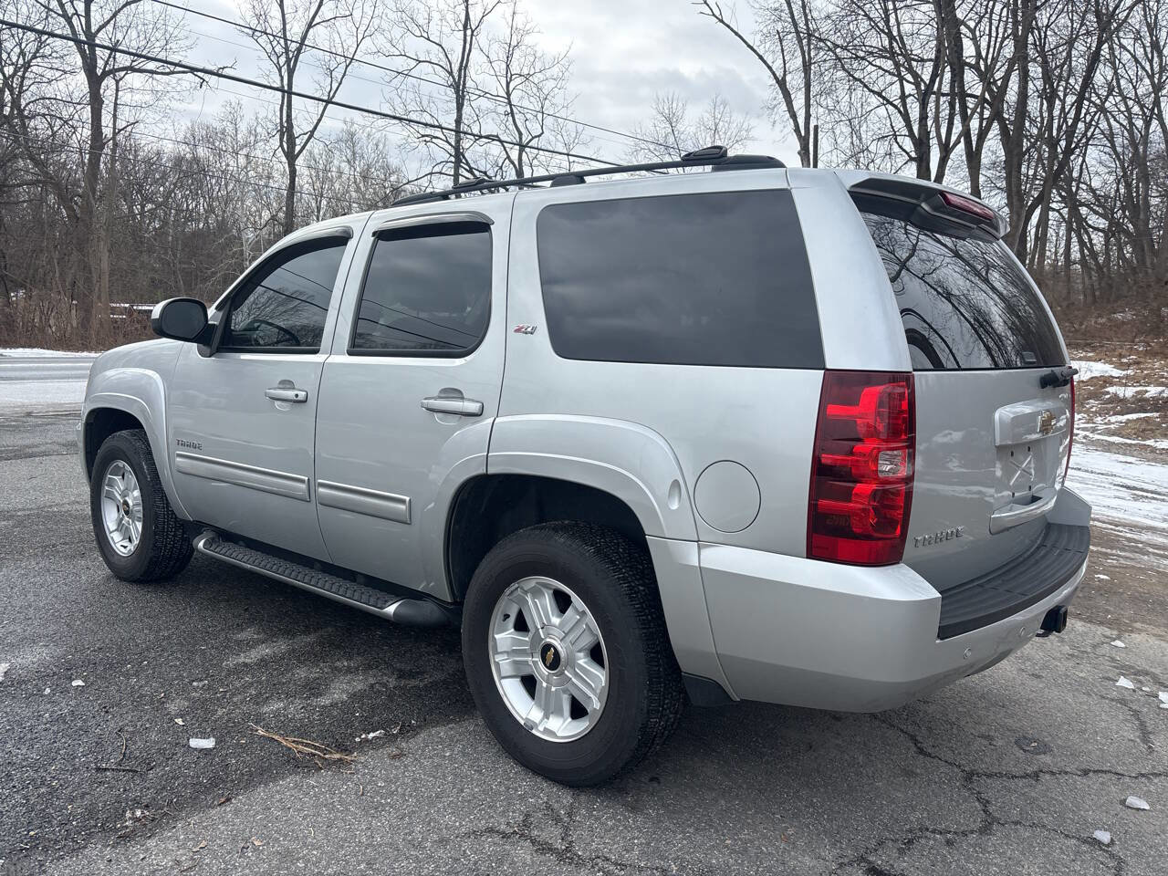 Used 2010 Chevrolet Tahoe LT w/ Luxury Package image 17