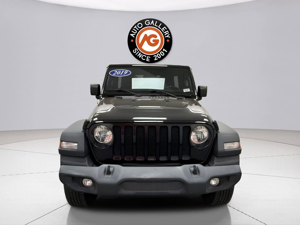 Used 2019 Jeep Wrangler Unlimited Sport S AWD/4WD image 2