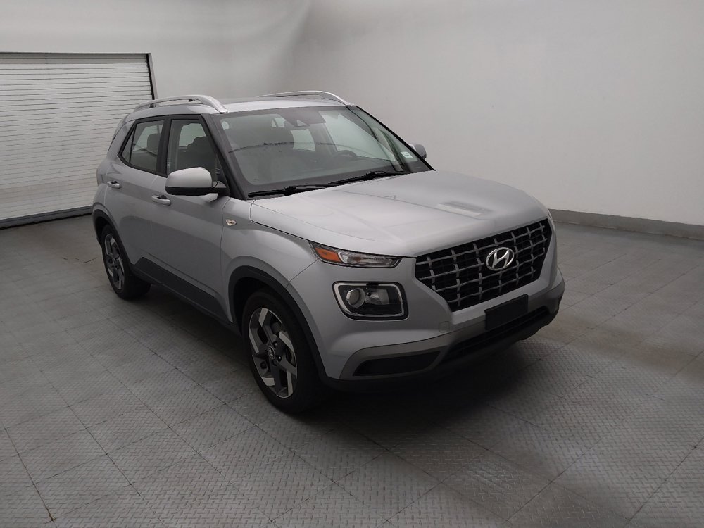 Used 2021 Hyundai Venue SEL FWD image 13