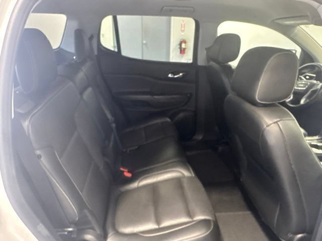 Used 2019 GMC Acadia SLT FWD image 21