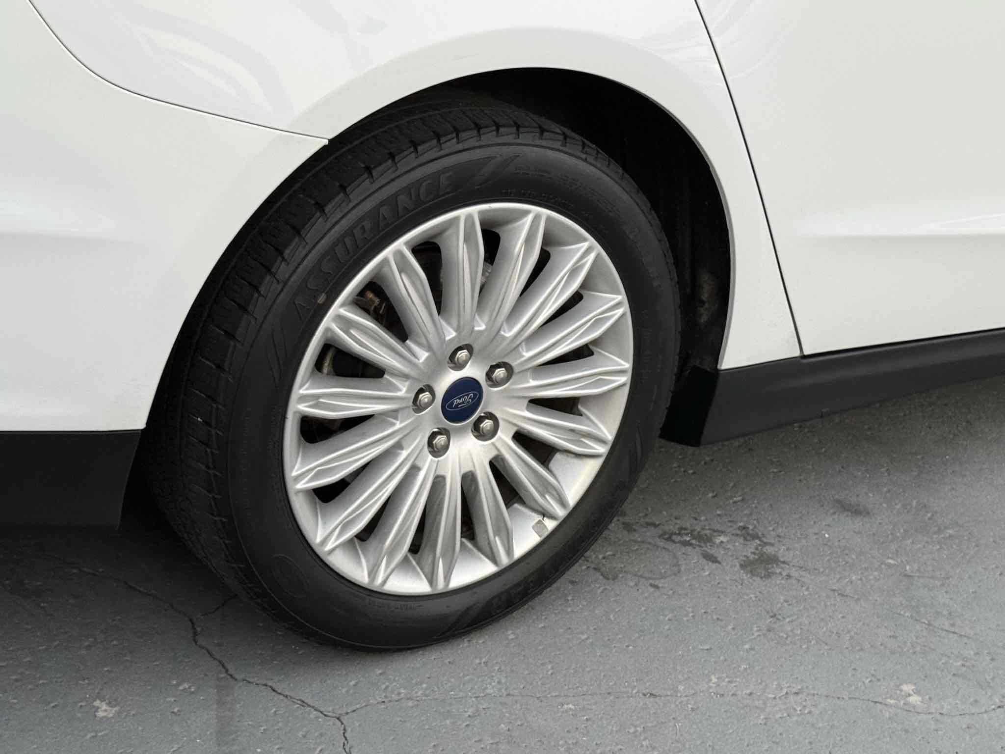 Used 2016 Ford Fusion S FWD image 32