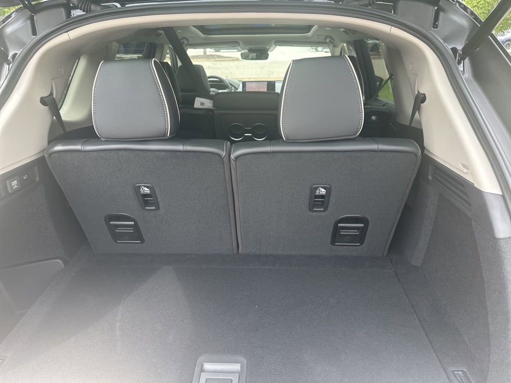 New 2026 Acura MDX SH-AWD image 16