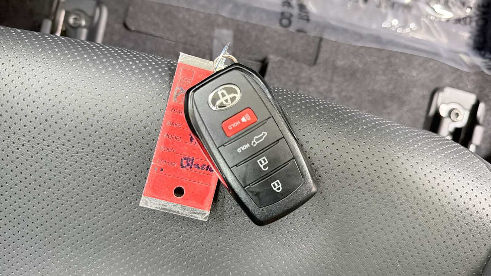 Certified 2023 Toyota Prius Limited w/ Limited Premium Package FWD image 32