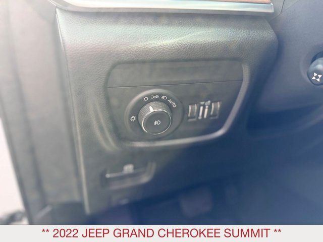 Certified 2022 Jeep Grand Cherokee Summit w/ Adv Protech Group IV AWD/4WD image 46