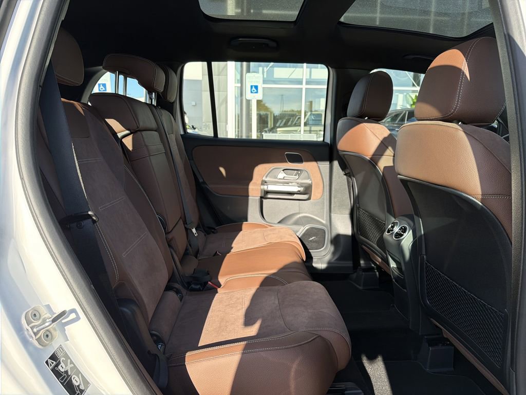 New 2026 Mercedes-Benz GLB 35 AMG 4MATIC image 16