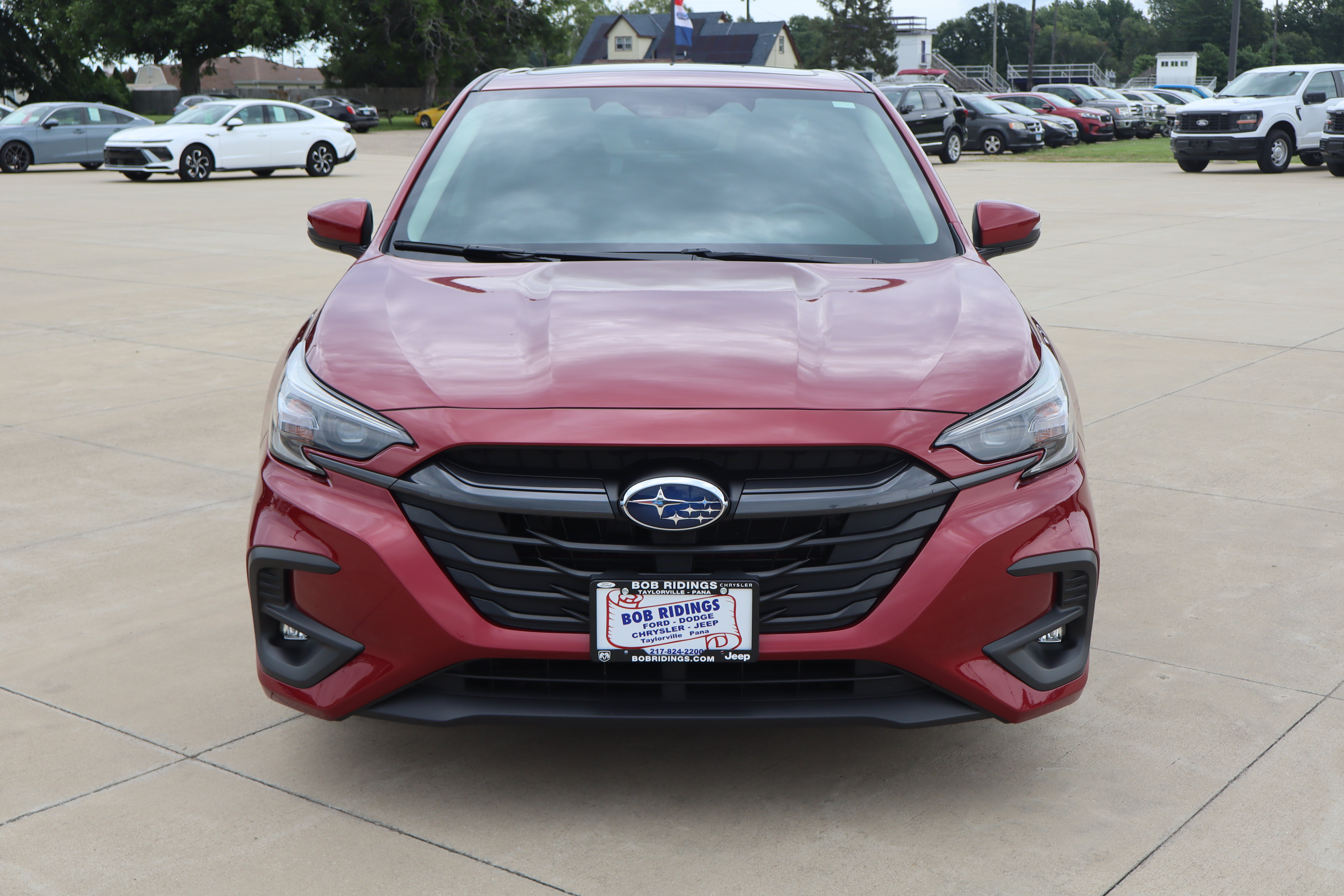 Used 2025 Subaru Legacy Limited AWD/4WD image 2