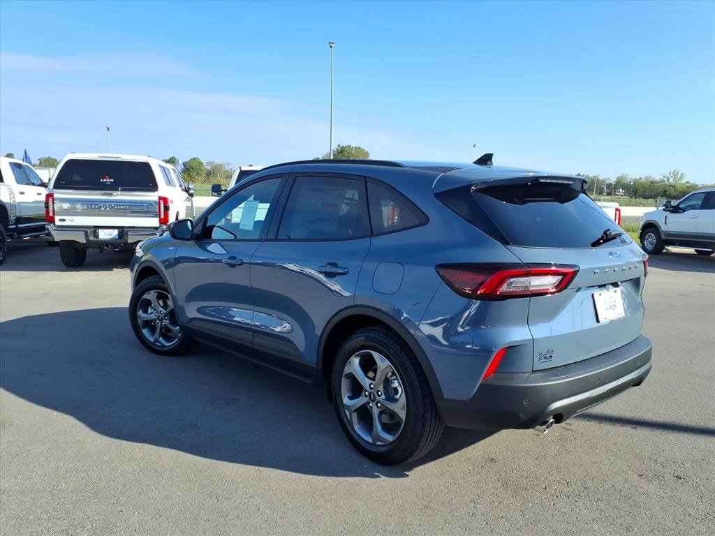 New 2026 Ford Escape ST-Line image 5