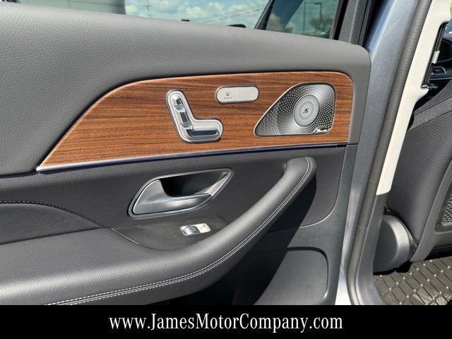 Certified 2026 Mercedes-Benz GLS 450 4MATIC image 21