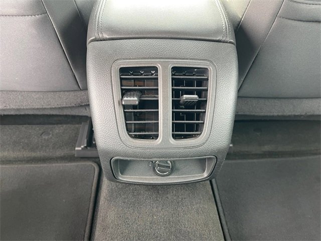 Used 2015 Ford Taurus SEL image 20