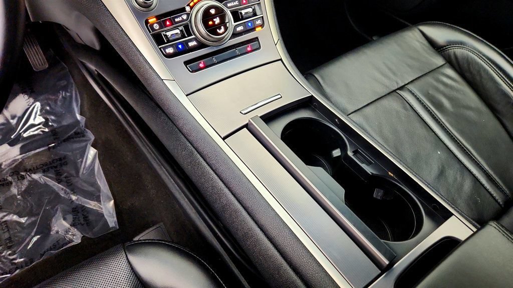 Used 2020 Lincoln MKZ Reserve FWD image 17