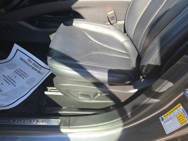 Certified 2022 Lincoln Nautilus AWD w/ Premium Package image 31