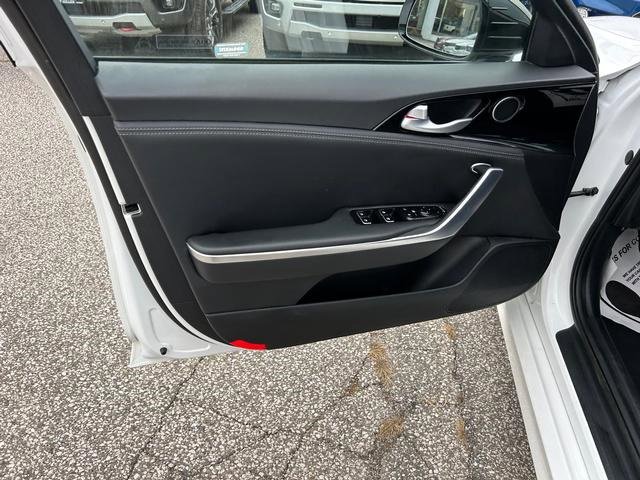 Used 2020 Kia Stinger GT-Line image 10