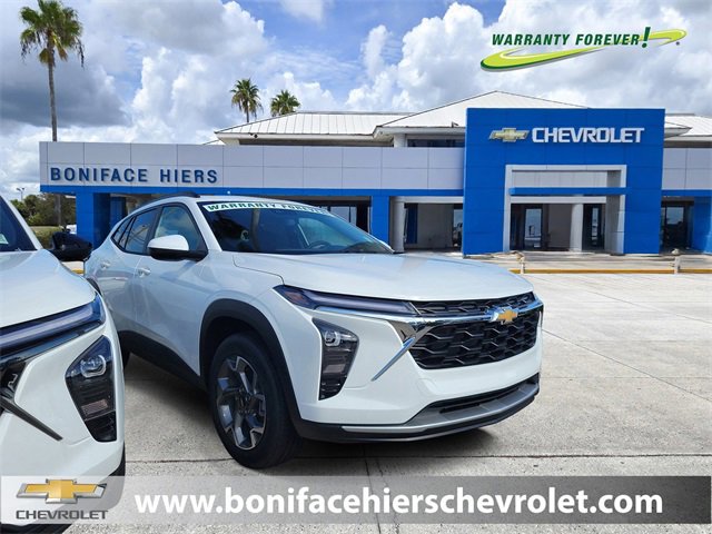 New 2025 Chevrolet Trax LT w/ Driver Confidence Package