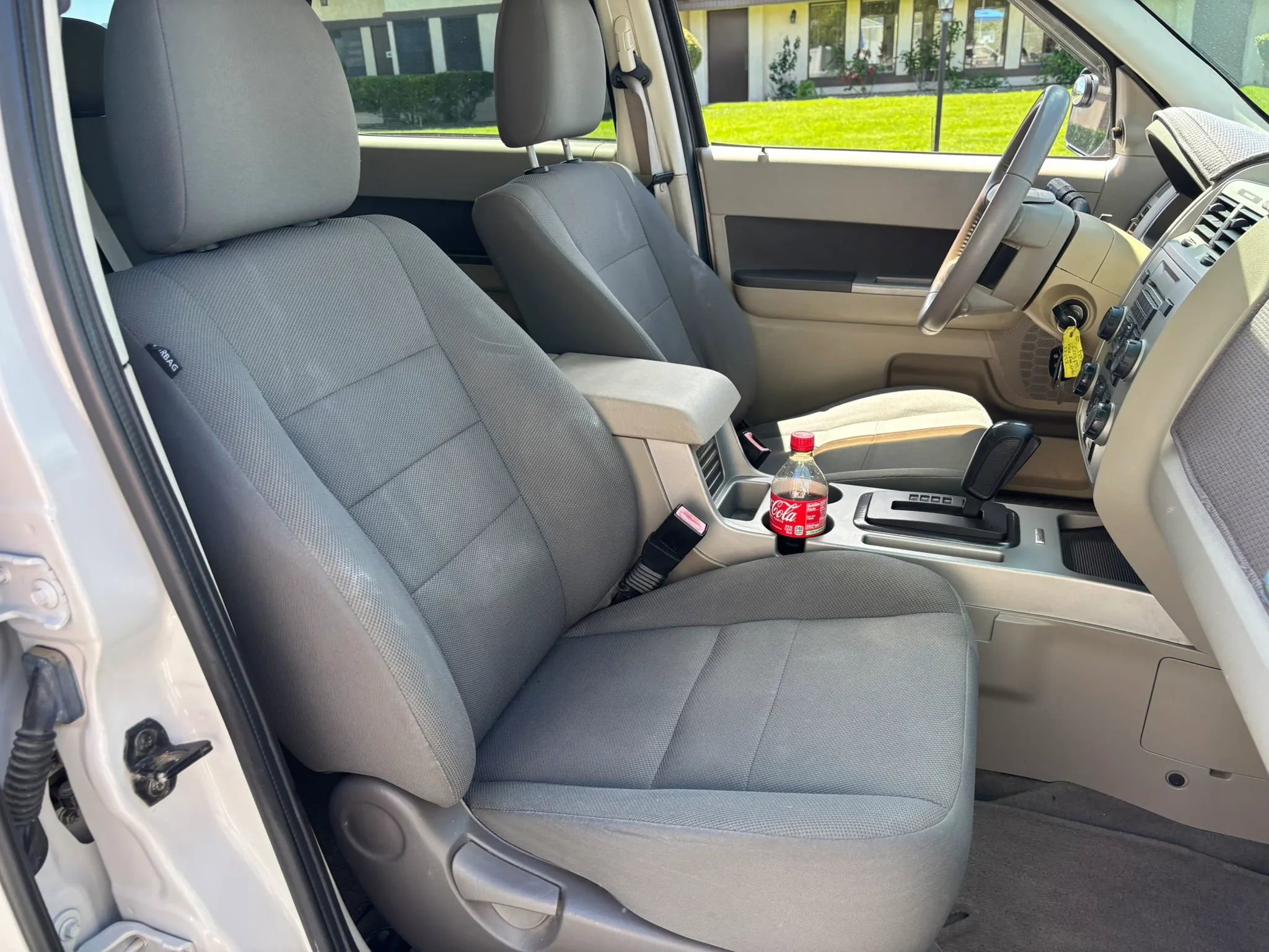 Used 2009 Ford Escape XLT image 11