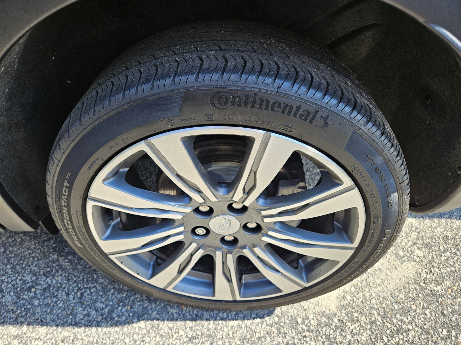 Used 2023 Cadillac XT4 Premium Luxury AWD/4WD image 8