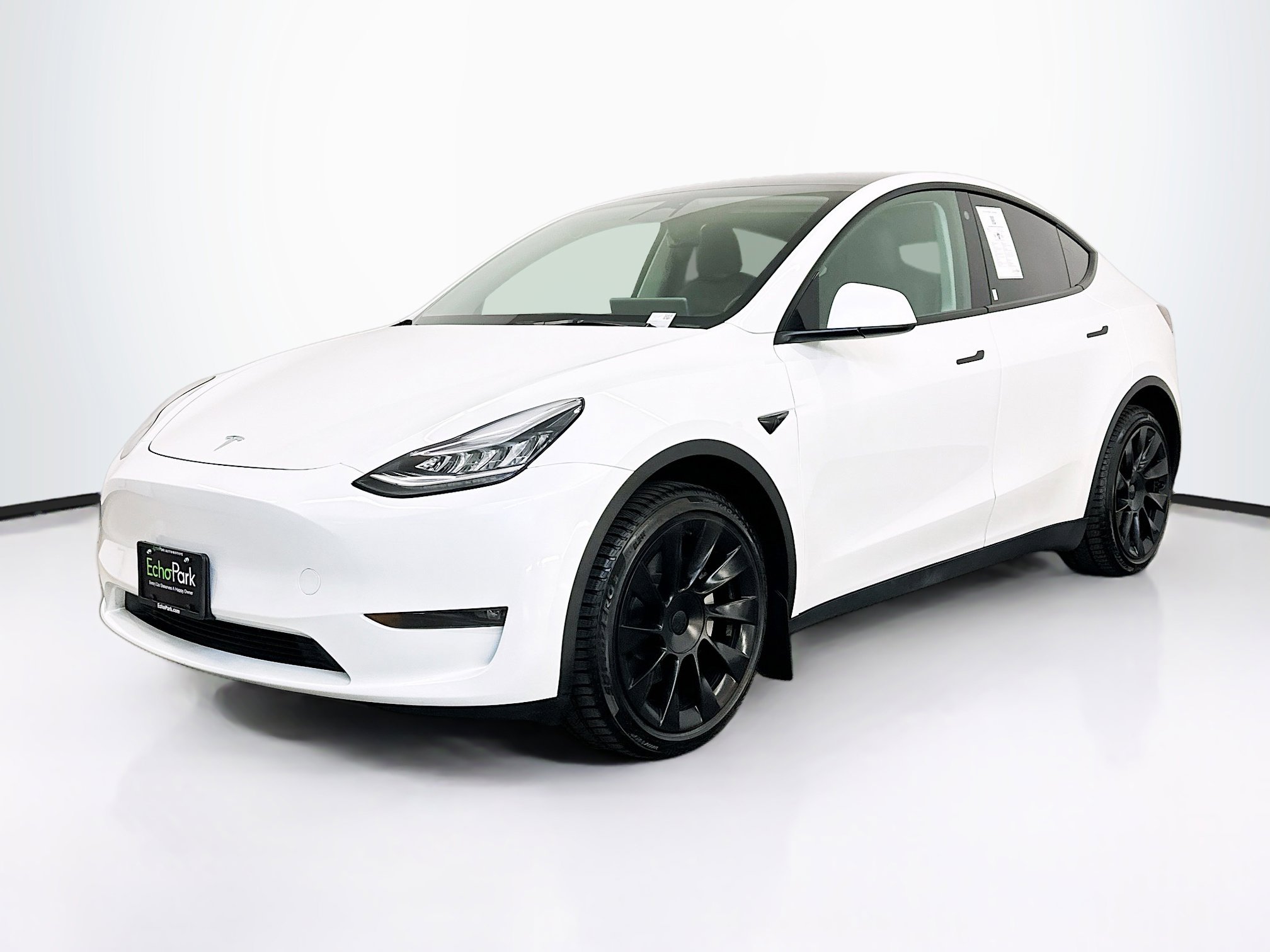Used 2023 Tesla Model Y Long Range image 3