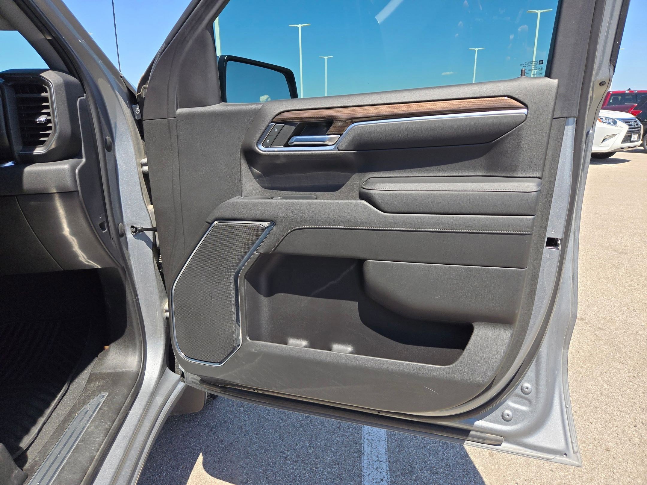 Certified 2023 Chevrolet Silverado 1500 LT RWD image 24