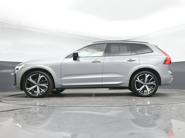 Used 2024 Volvo XC60 B5 Ultimate w/ Protection Package Premier AWD/4WD image 43