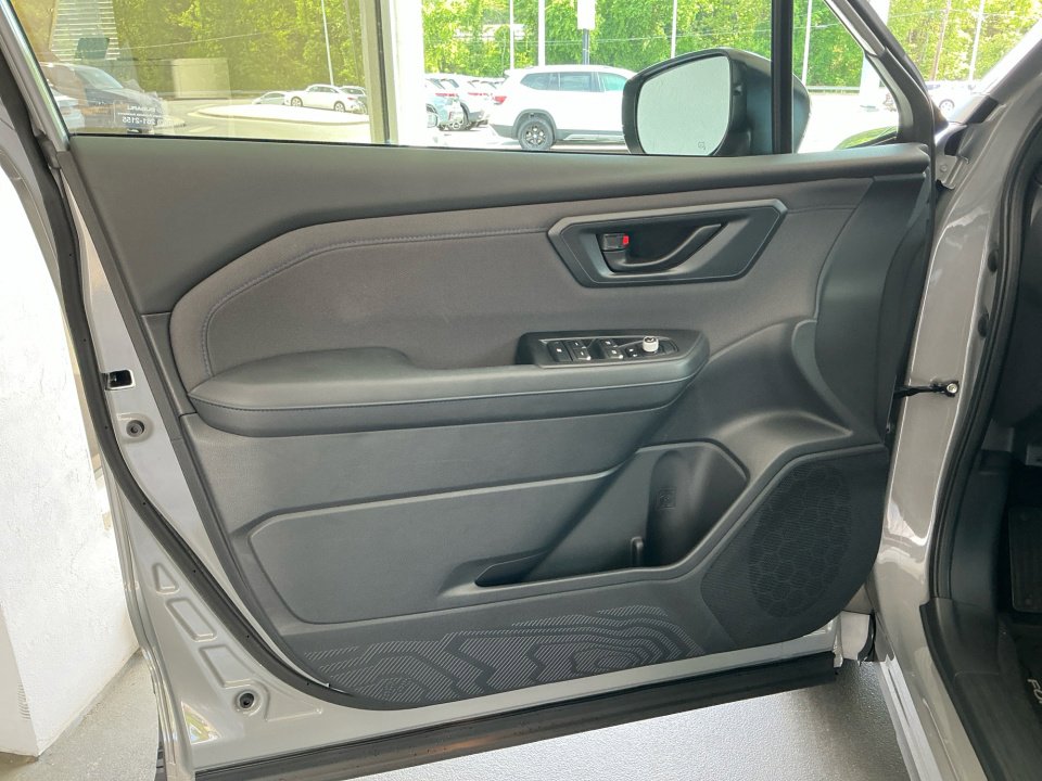 Used 2026 Subaru Forester Premium AWD/4WD image 36