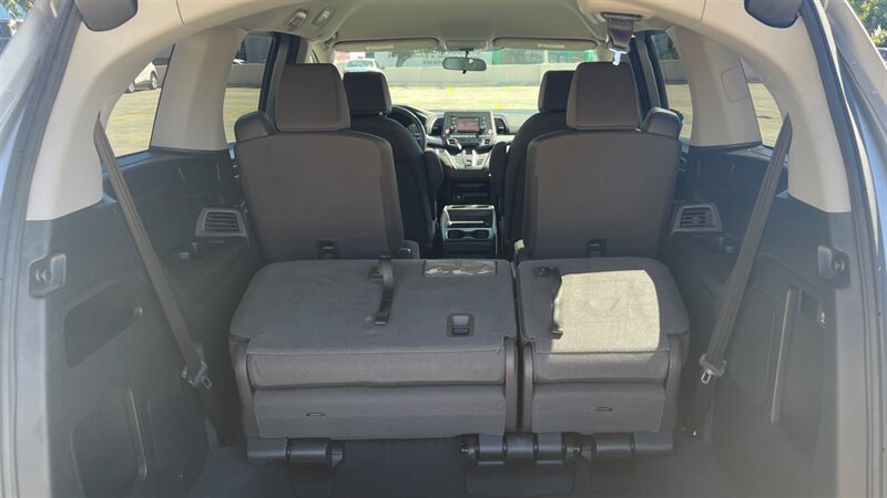 Used 2019 Honda Odyssey LX image 25