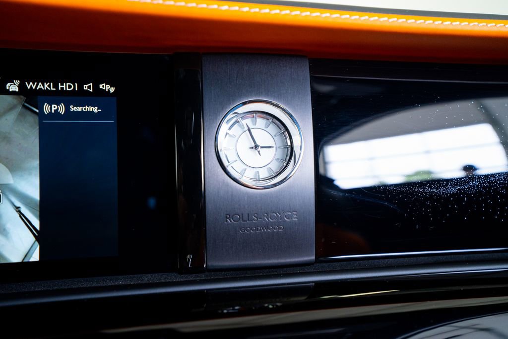 Used 2024 Rolls-Royce Spectre w/ Spectre Launch Package AWD/4WD image 45