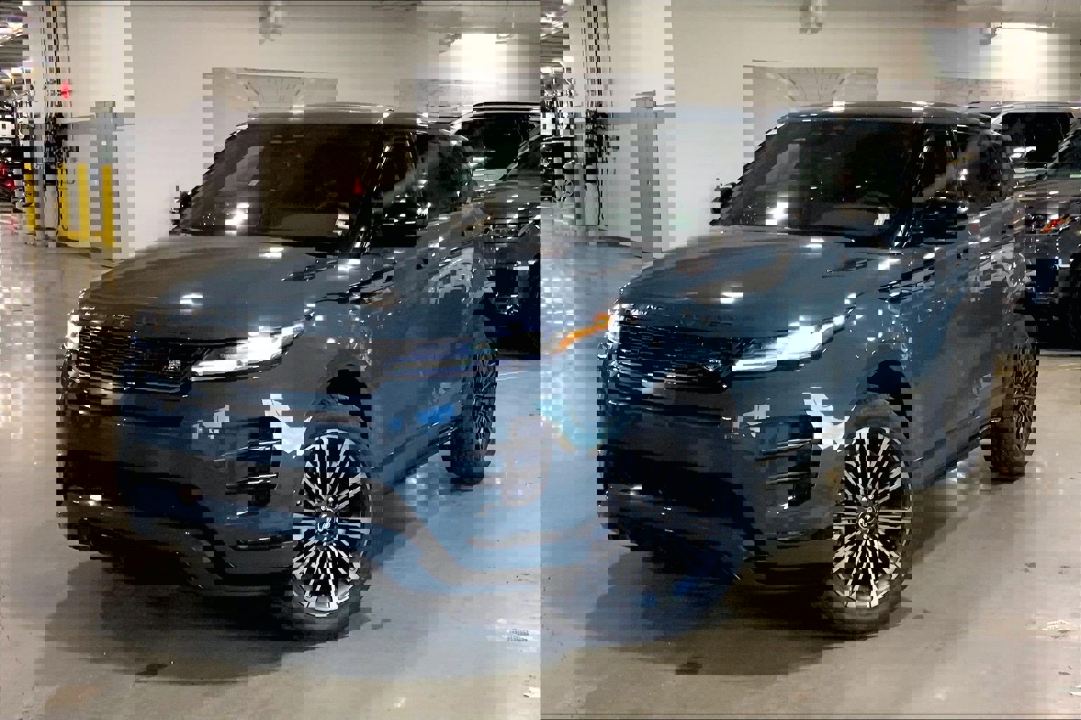 New 2026 Land Rover Range Rover Evoque Dynamic SE