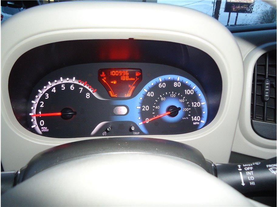 Used 2014 Nissan Cube 1.8 S w/ Interior Designer Package FWD image 26