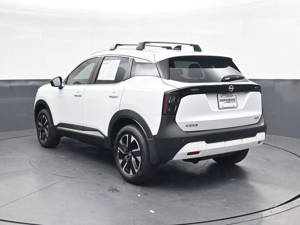 Certified 2026 Nissan Kicks SV w/ Cold Weather Package AWD/4WD image 8