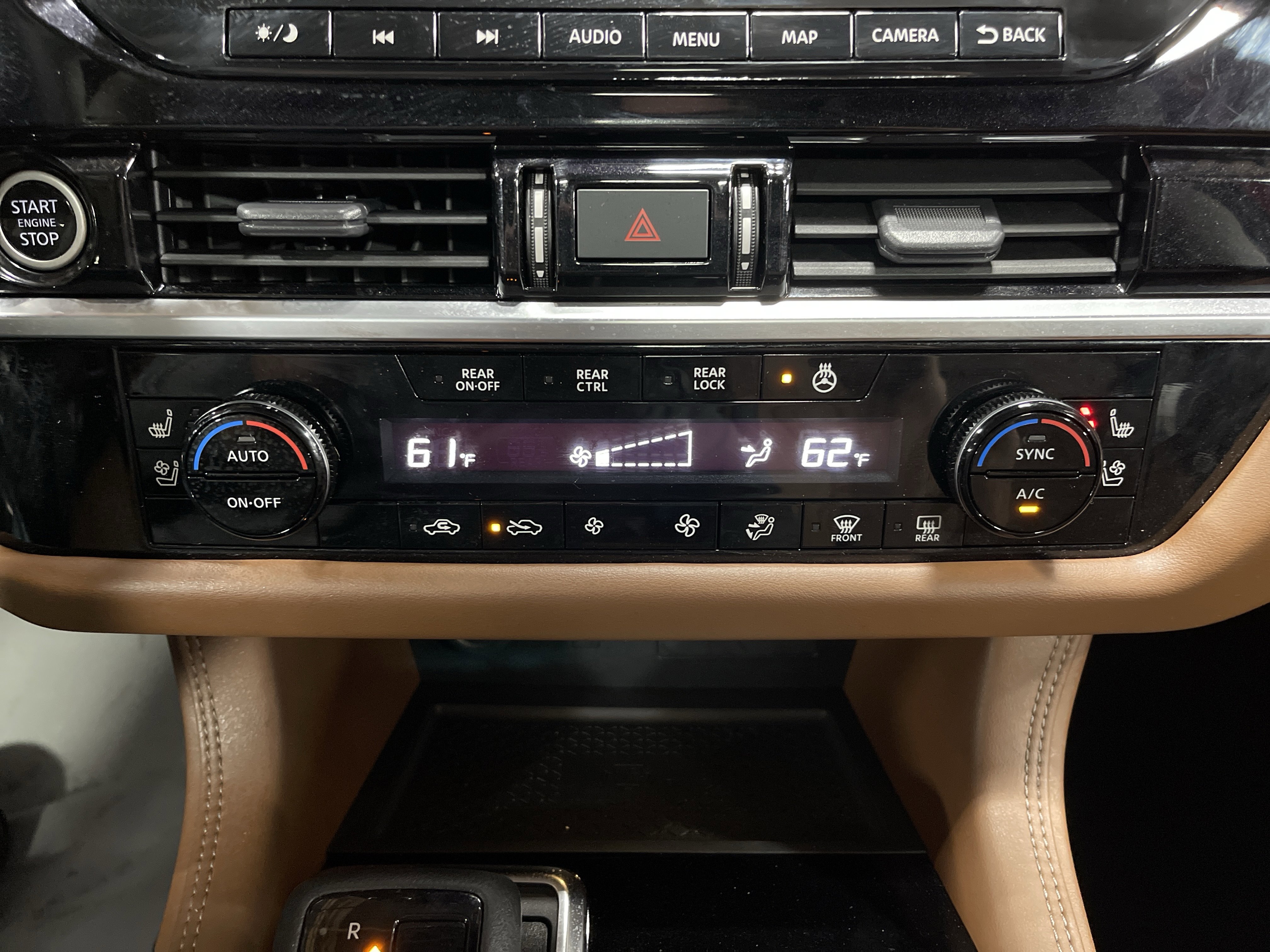 Used 2023 Nissan Pathfinder Platinum w/ Cargo Package image 27