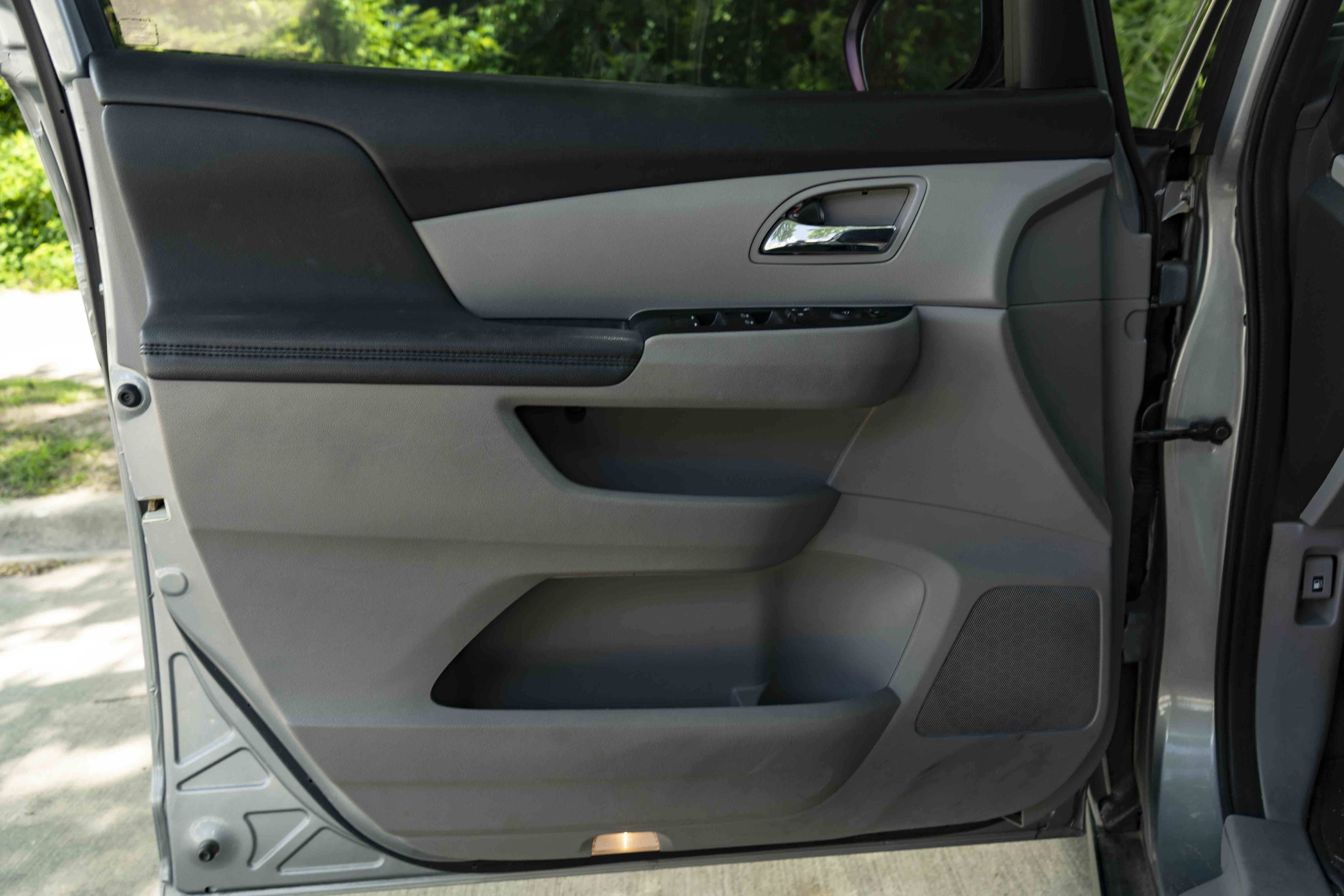 Used 2016 Honda Odyssey LX image 33