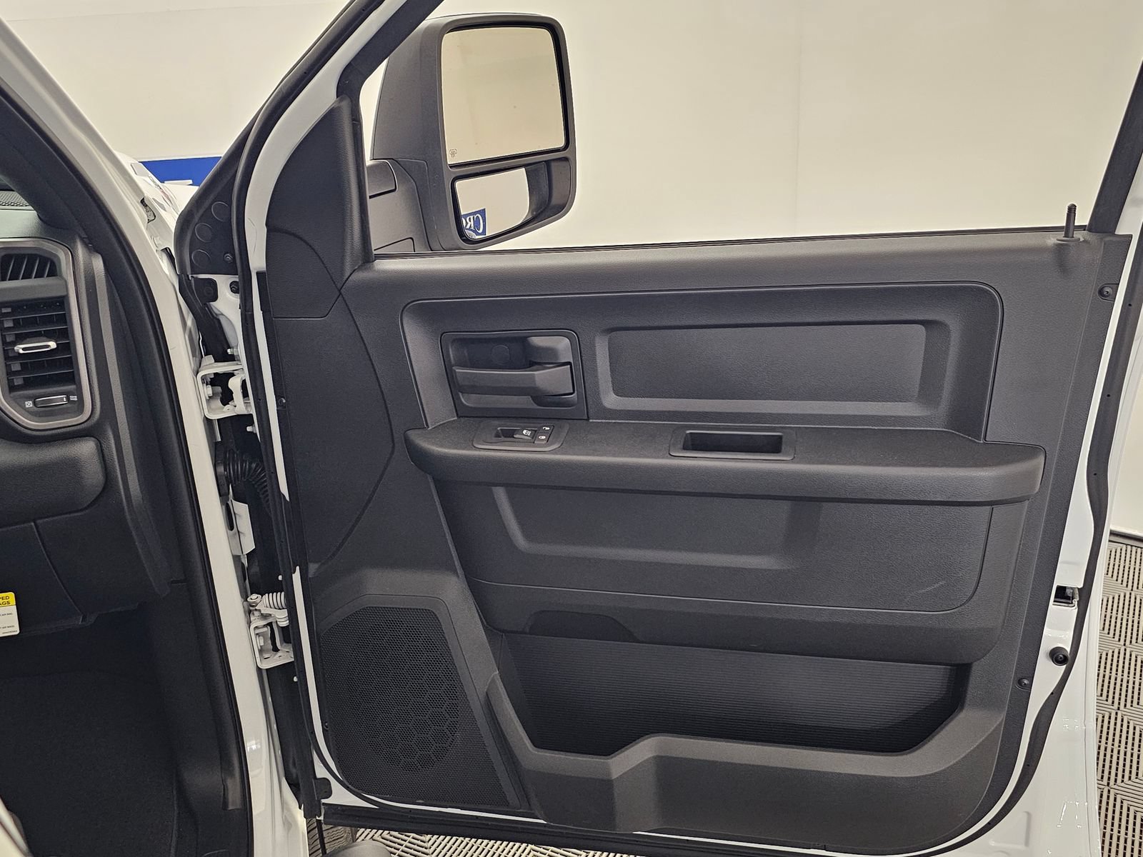 New 2026 RAM 3500 Tradesman AWD/4WD image 34