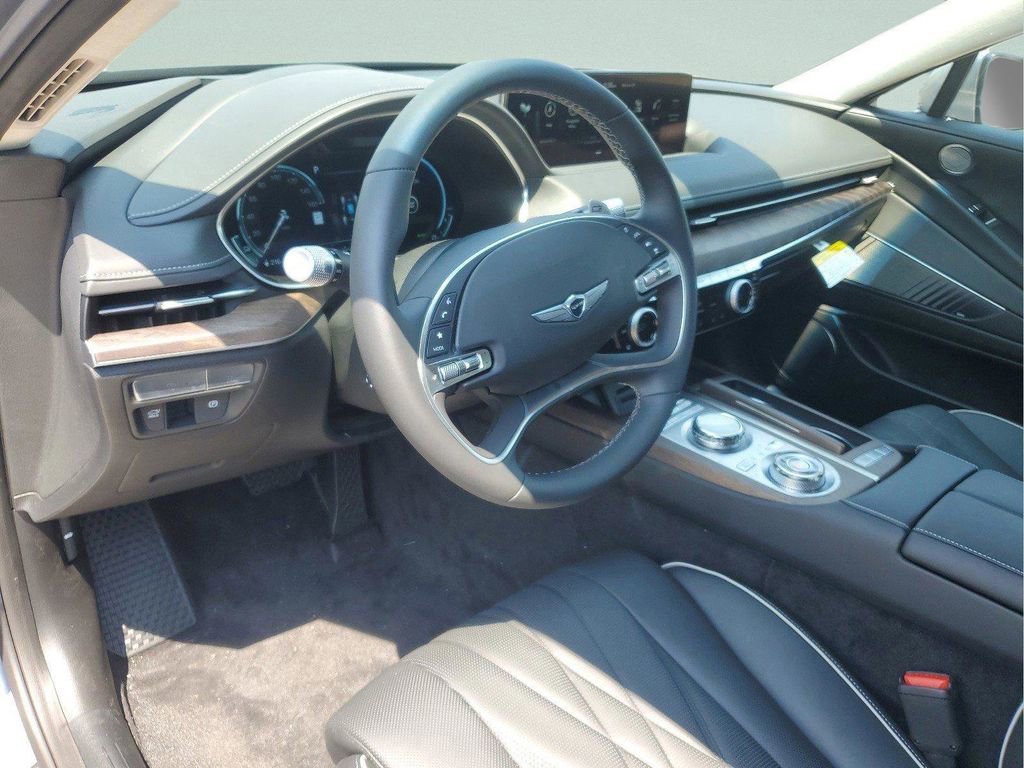 New 2023 Genesis G80 image 8