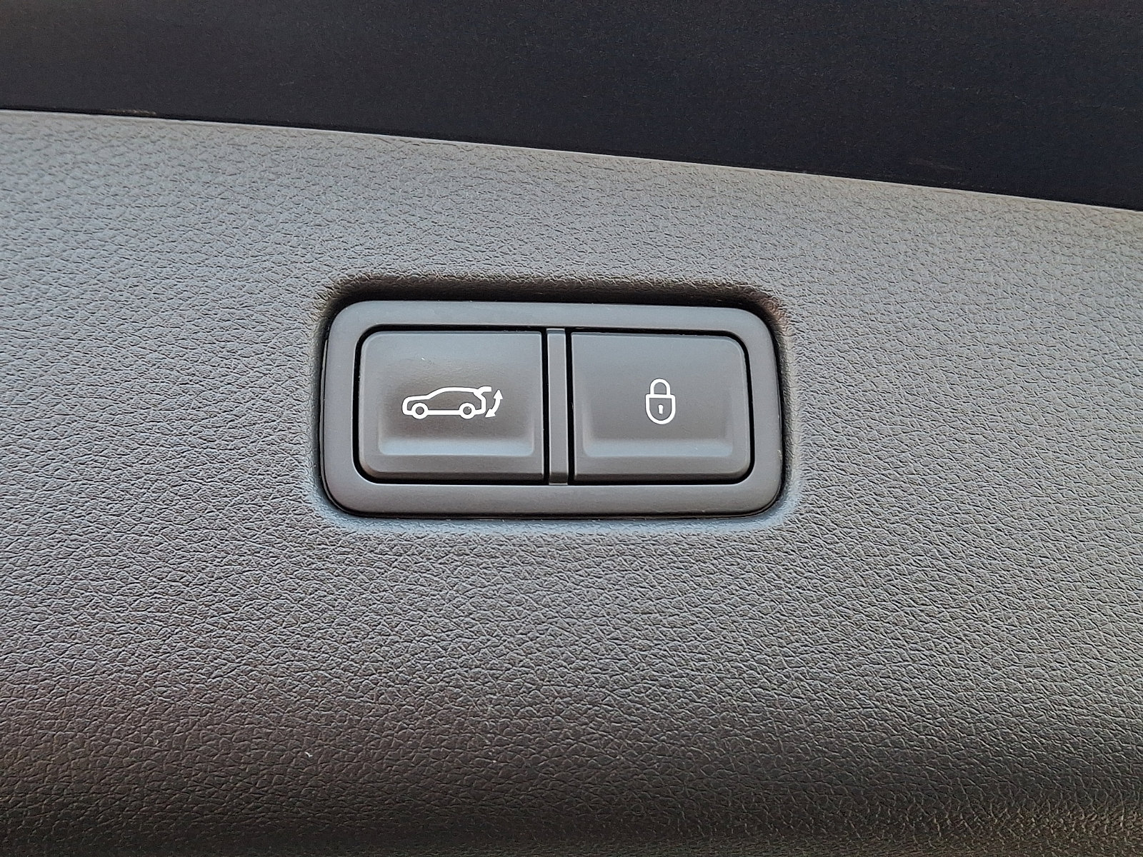 Used 2025 Genesis GV70 2.5T image 29