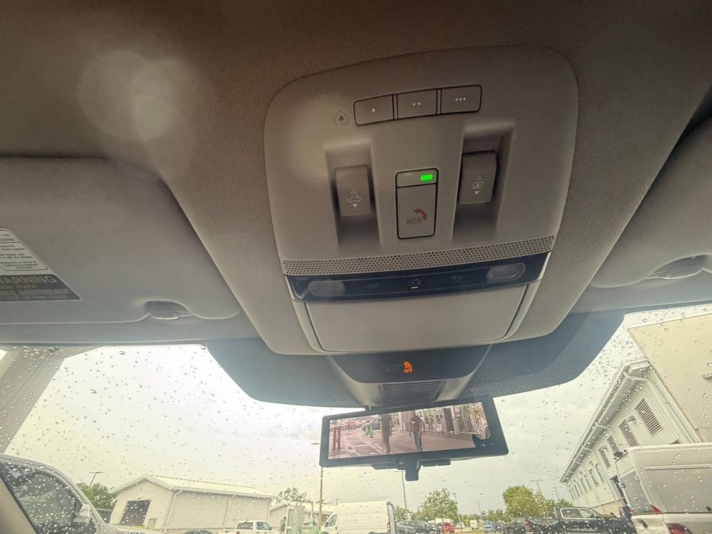 Used 2025 Nissan Ariya Platinum image 11