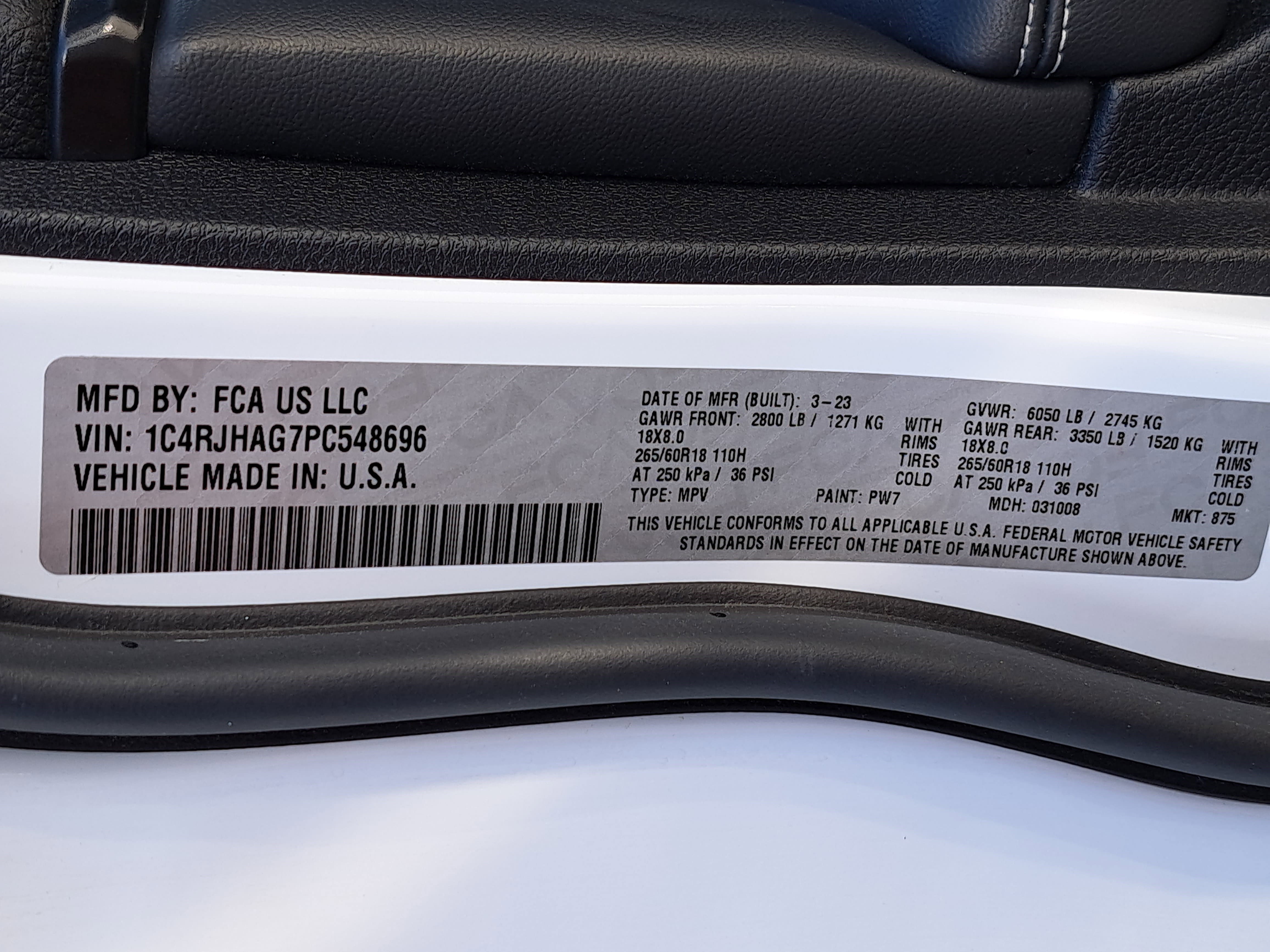 Used 2023 Jeep Grand Cherokee Laredo image 33