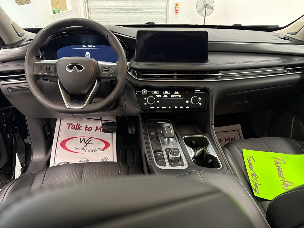Used 2026 INFINITI QX60 Luxe w/ Cargo Package FWD image 14