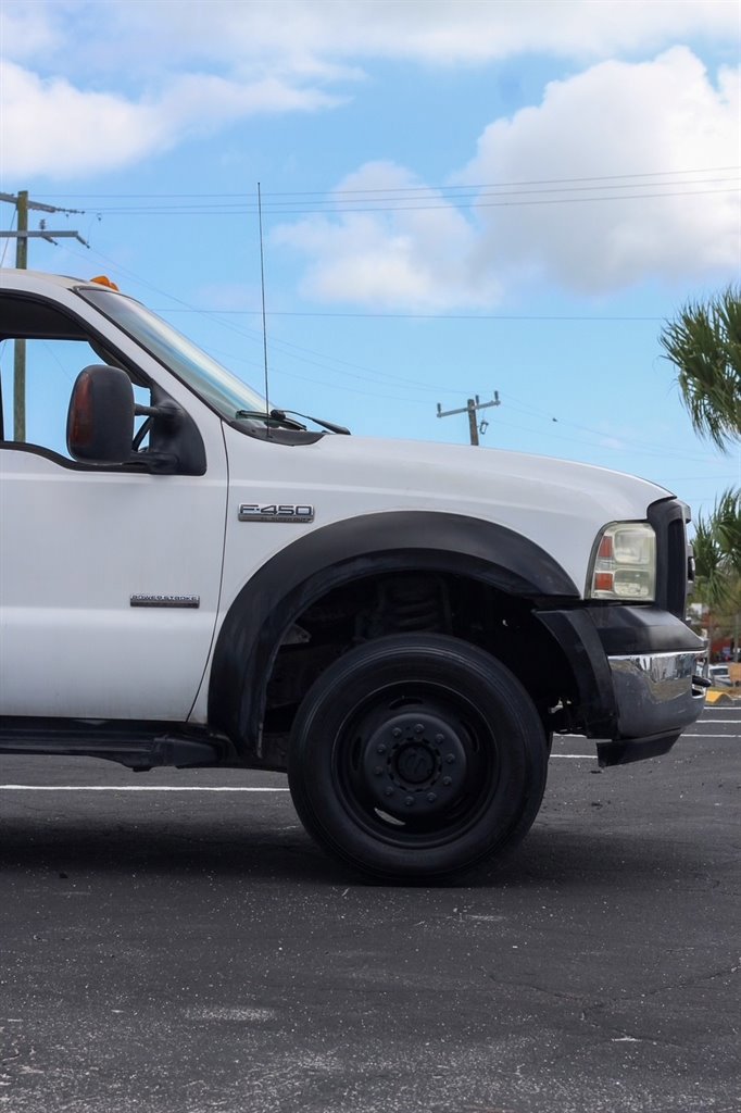 Used 2006 Ford F450 XLT image 8