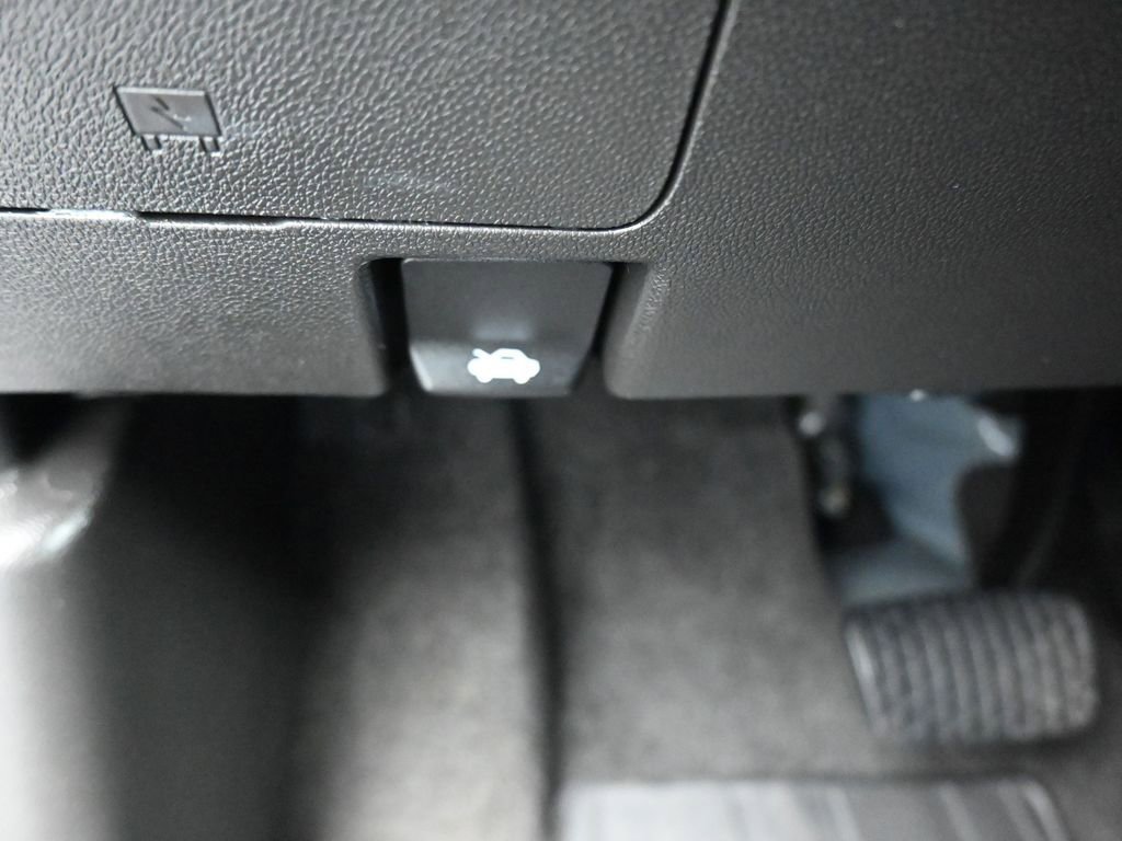 Used 2024 Buick Envista Preferred w/ Convenience I Package image 26