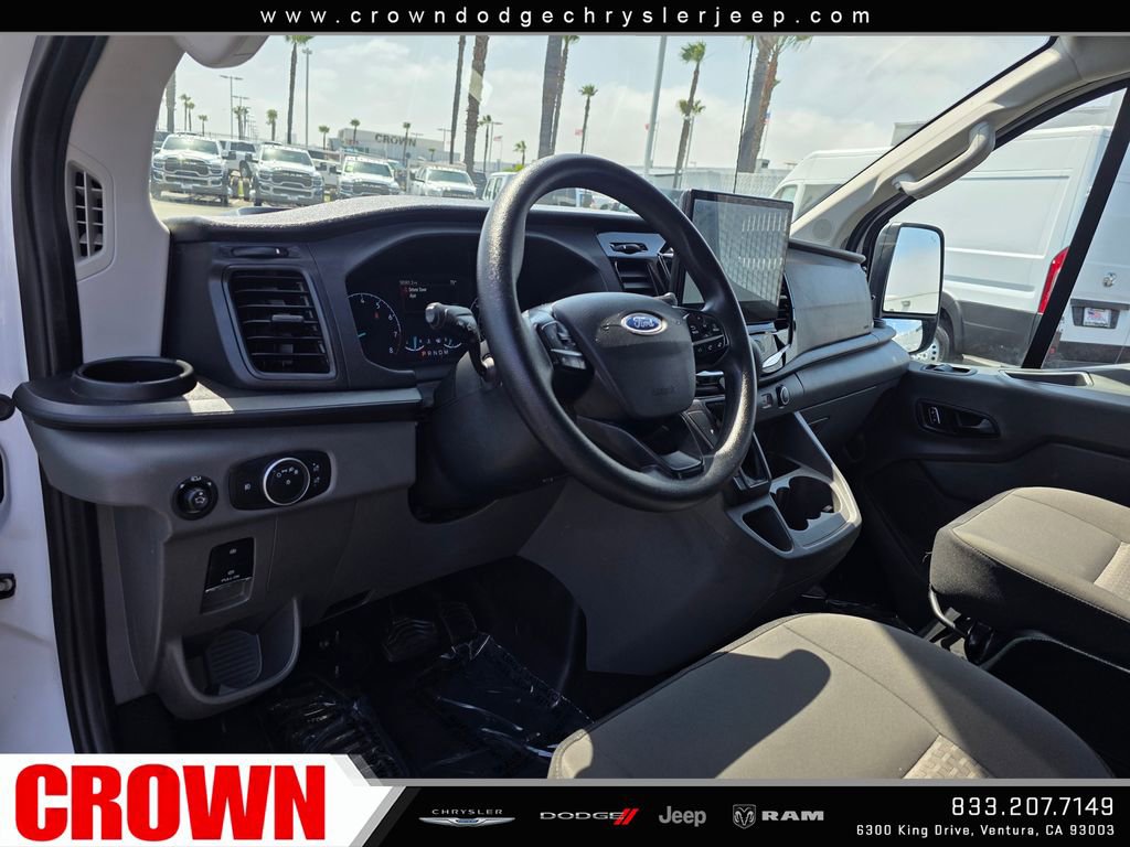 Used 2023 Ford Transit 350 XLT RWD image 18