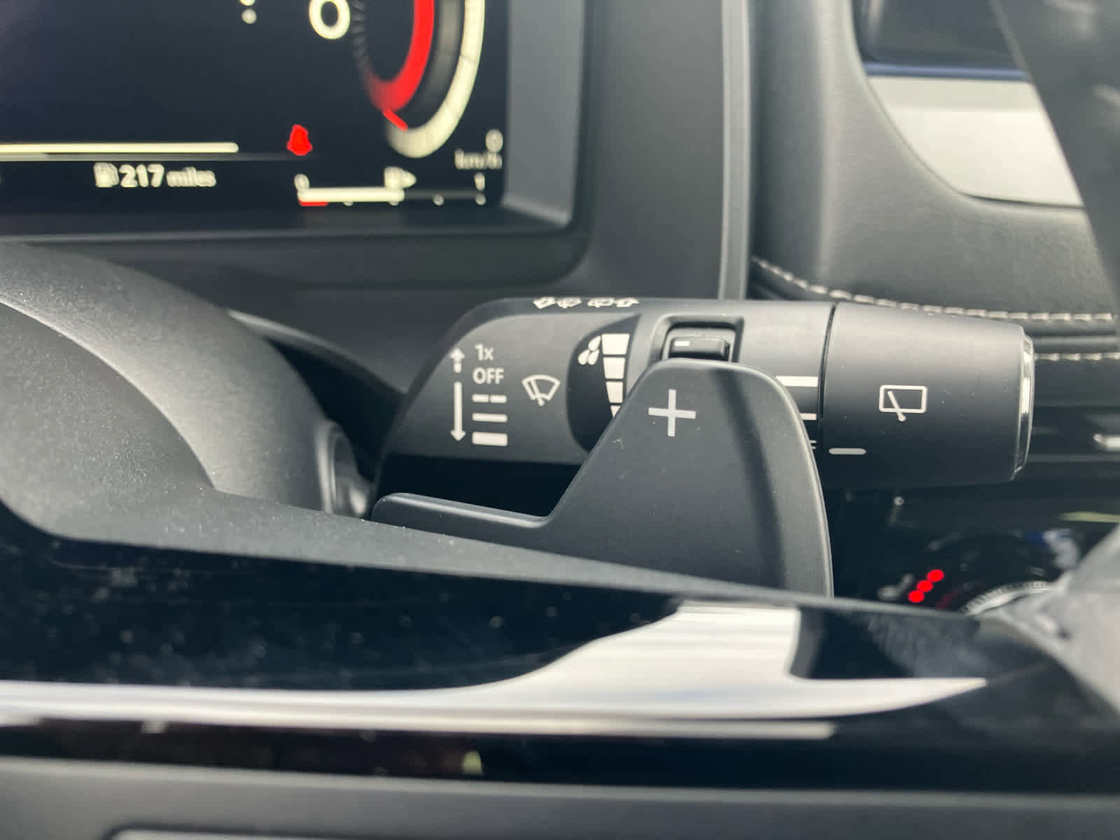 Used 2024 Nissan Rogue SL image 20