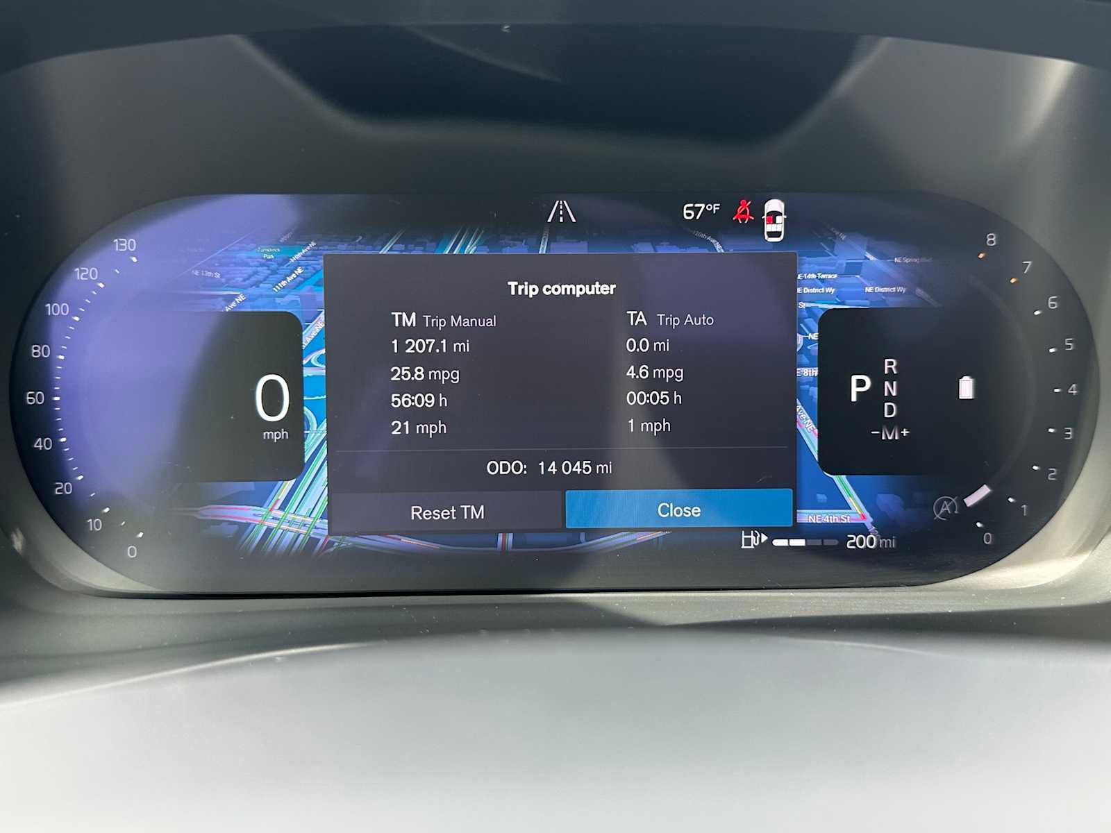 Certified 2023 Volvo XC40 B5 Plus w/ Protection Package Premier AWD/4WD image 26