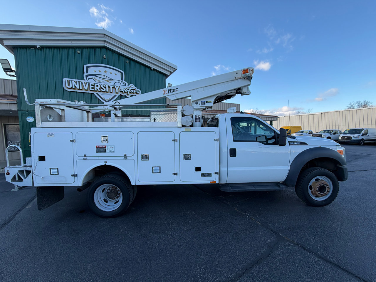 Used 2012 Ford F450 XL w/ Snow Plow Prep Pkg image 4